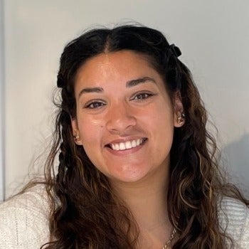 Kateri Gajadhar-Smith's headshot.